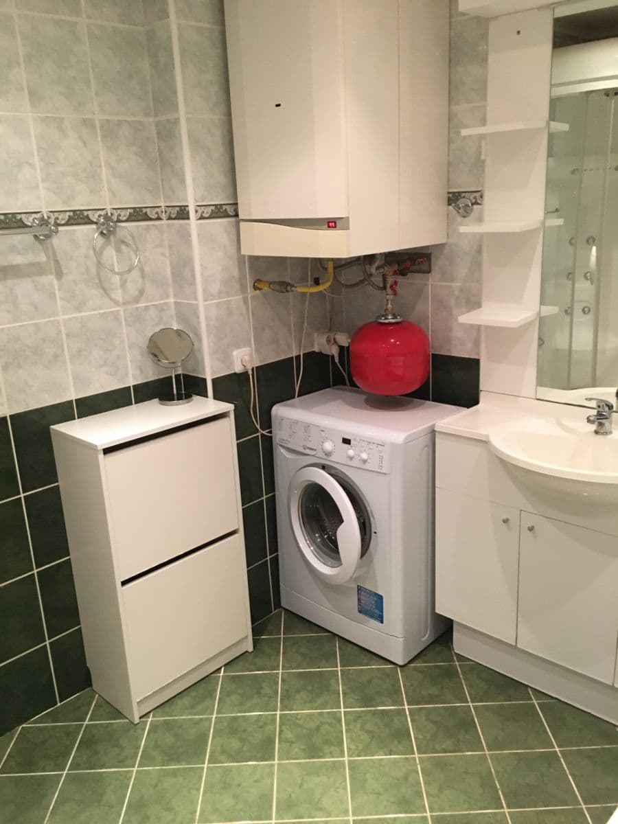 Pronájem bytu 2+1 65 m², Mickiewiczova, Bratislava - mestská časť Staré Mesto, Bratislavský kraj Pronájem bytu 2+1 65 m², Mickiewiczova, Bratislava - mestská časť Staré Mesto, Bratislavský kraj