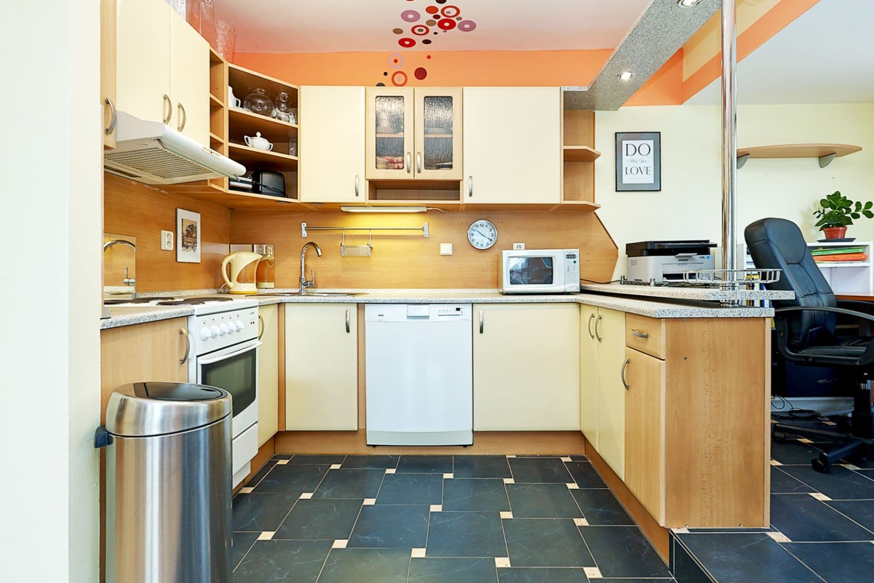 Pronájem bytu 2+kk 55 m², Melantrichova, Říčany, Středočeský kraj Pronájem bytu 2+kk 55 m², Melantrichova, Říčany, Středočeský kraj