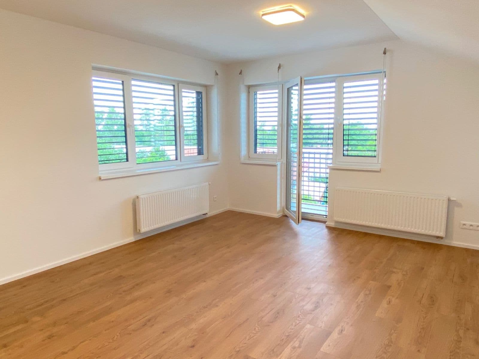 Pronájem bytu 2+kk 57 m², V Pískovně, Praha, Praha Pronájem bytu 2+kk 57 m², V Pískovně, Praha, Praha