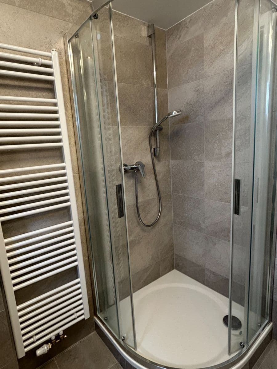 Pronájem bytu 2+kk 57 m², V Pískovně, Praha, Praha Pronájem bytu 2+kk 57 m², V Pískovně, Praha, Praha