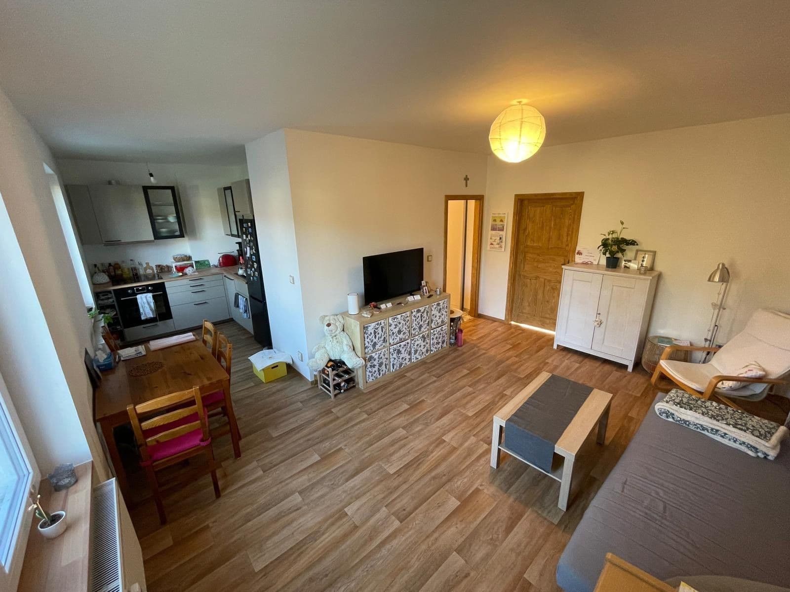 Pronájem bytu 2+kk 57 m², Nádražní, Vrané nad Vltavou, Středočeský kraj Pronájem bytu 2+kk 57 m², Nádražní, Vrané nad Vltavou, Středočeský kraj