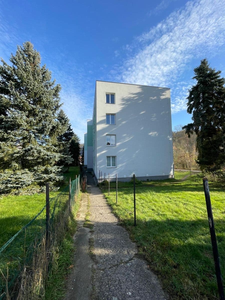 Pronájem bytu 2+kk 57 m², Nádražní, Vrané nad Vltavou, Středočeský kraj Pronájem bytu 2+kk 57 m², Nádražní, Vrané nad Vltavou, Středočeský kraj