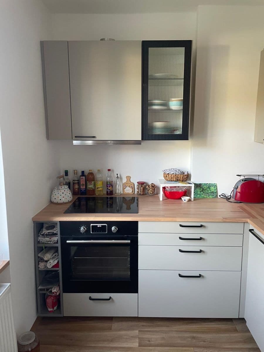 Pronájem bytu 2+kk 57 m², Nádražní, Vrané nad Vltavou, Středočeský kraj Pronájem bytu 2+kk 57 m², Nádražní, Vrané nad Vltavou, Středočeský kraj