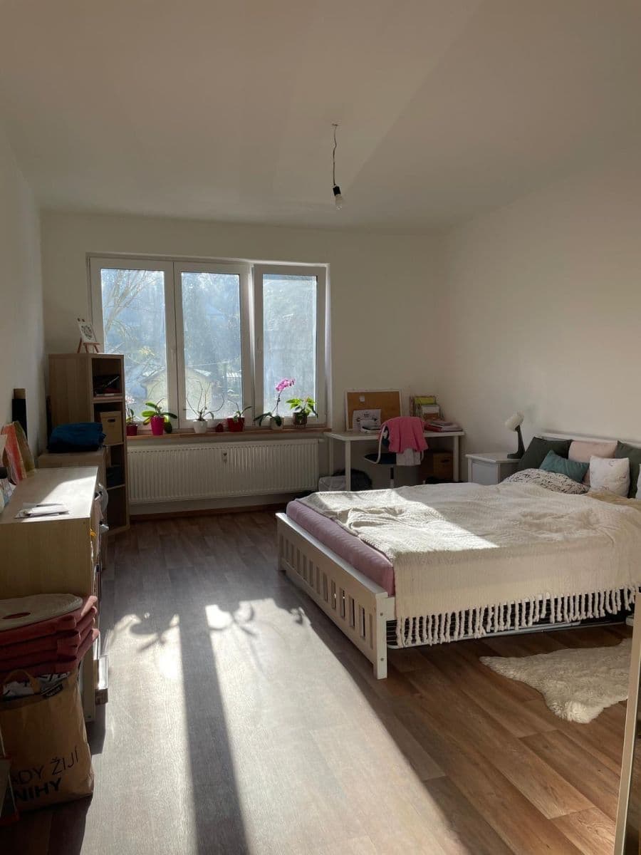 Pronájem bytu 2+kk 57 m², Nádražní, Vrané nad Vltavou, Středočeský kraj Pronájem bytu 2+kk 57 m², Nádražní, Vrané nad Vltavou, Středočeský kraj