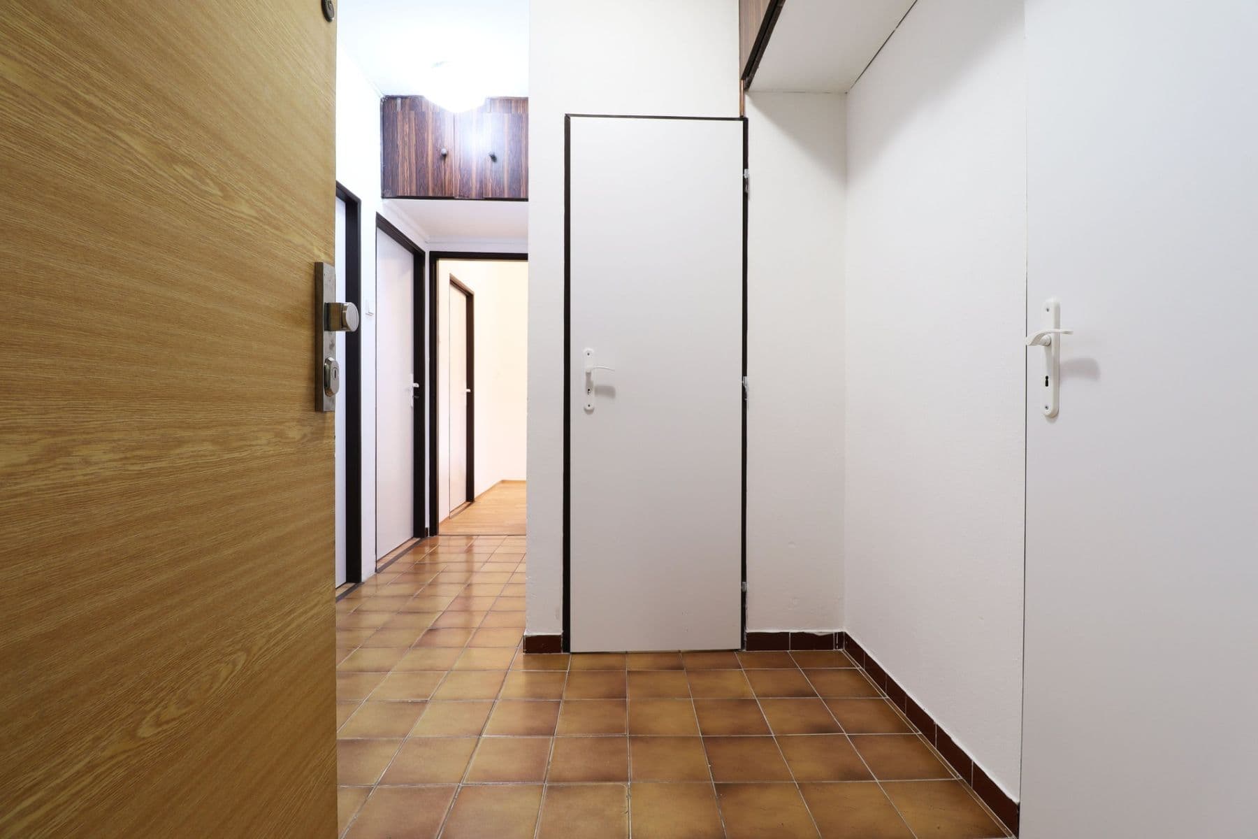 Pronájem bytu 2+1 49 m², Pod Krocínkou, Praha, Praha Pronájem bytu 2+1 49 m², Pod Krocínkou, Praha, Praha