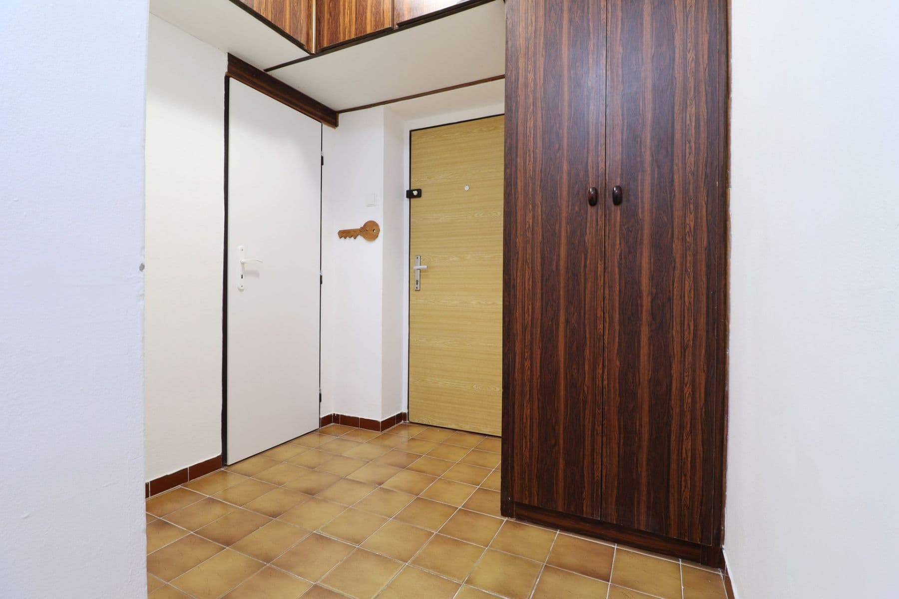 Pronájem bytu 2+1 49 m², Pod Krocínkou, Praha, Praha Pronájem bytu 2+1 49 m², Pod Krocínkou, Praha, Praha