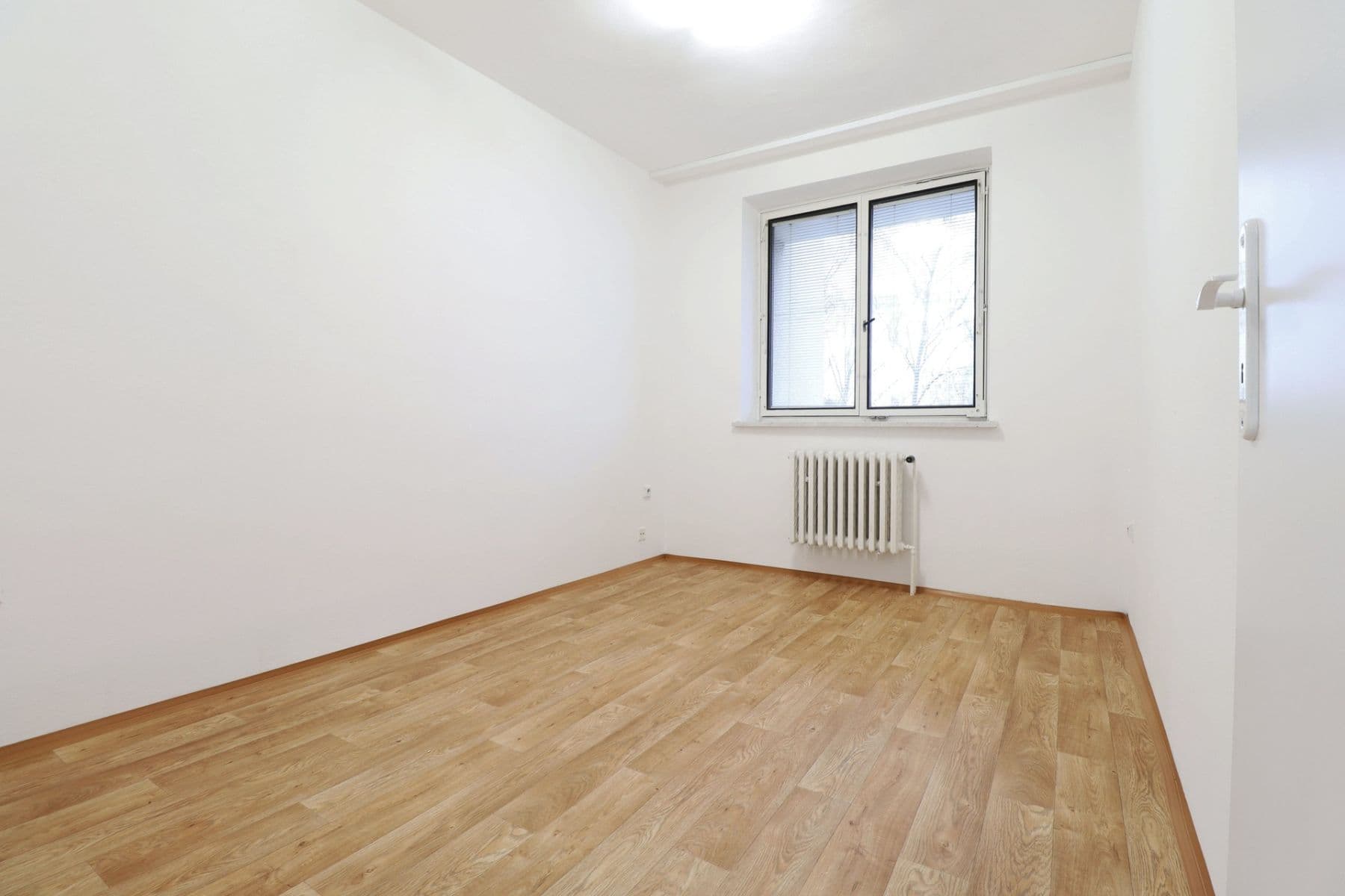 Pronájem bytu 2+1 49 m², Pod Krocínkou, Praha, Praha Pronájem bytu 2+1 49 m², Pod Krocínkou, Praha, Praha