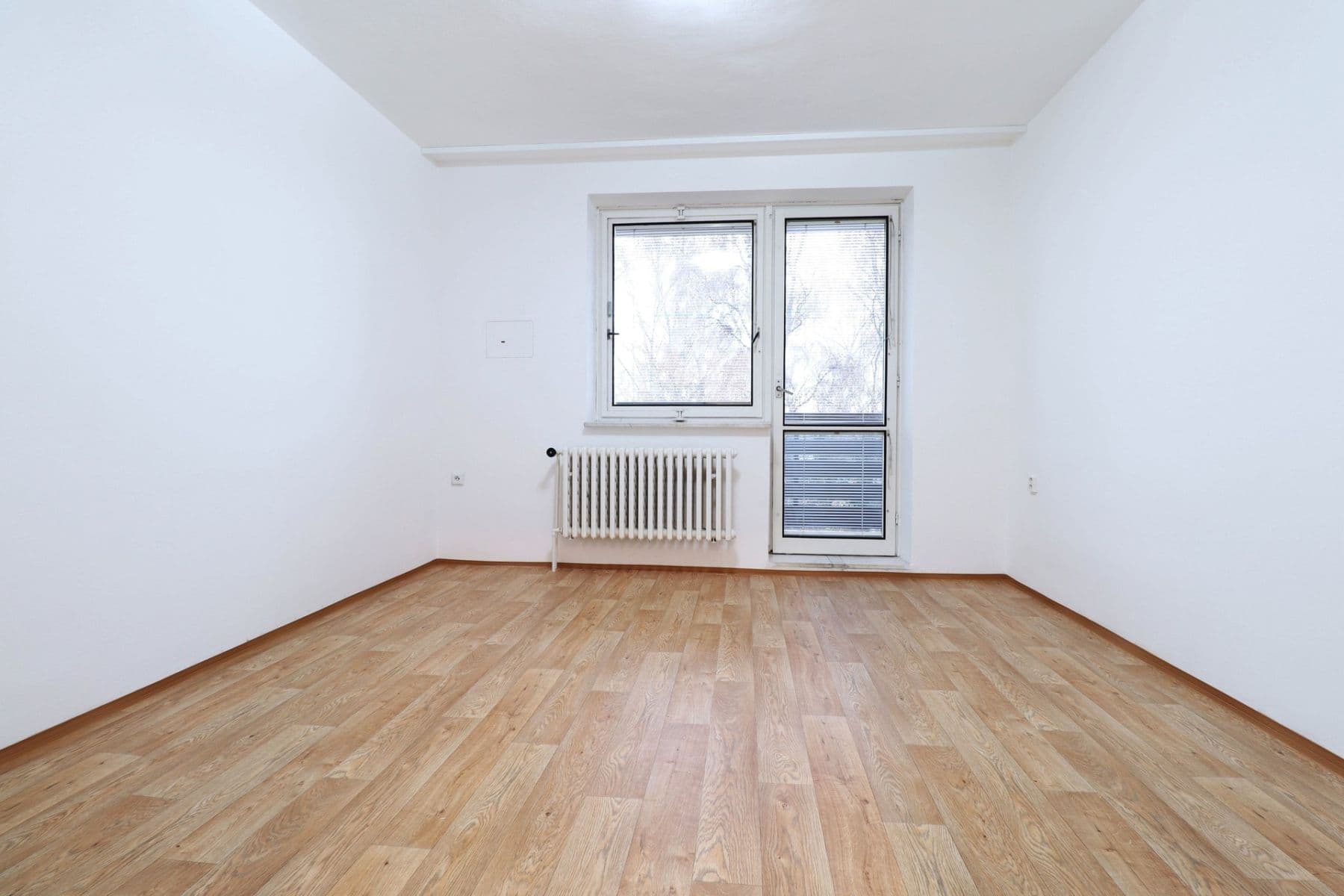Pronájem bytu 2+1 49 m², Pod Krocínkou, Praha, Praha Pronájem bytu 2+1 49 m², Pod Krocínkou, Praha, Praha