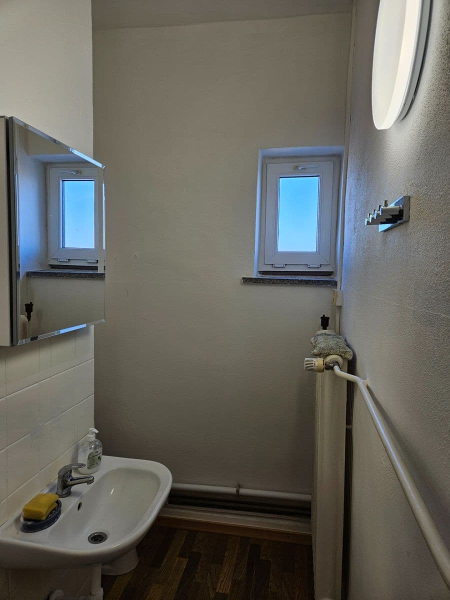 Pronájem bytu 1+1 25 m², Tererovo nám., Olomouc, Olomoucký kraj Pronájem bytu 1+1 25 m², Tererovo nám., Olomouc, Olomoucký kraj