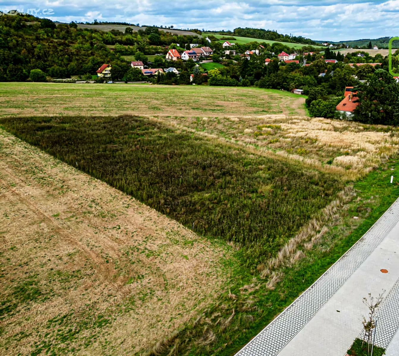 Prodej pozemku 2.877 m², Vonoklasy, Středočeský kraj Prodej pozemku 2.877 m², Vonoklasy, Středočeský kraj