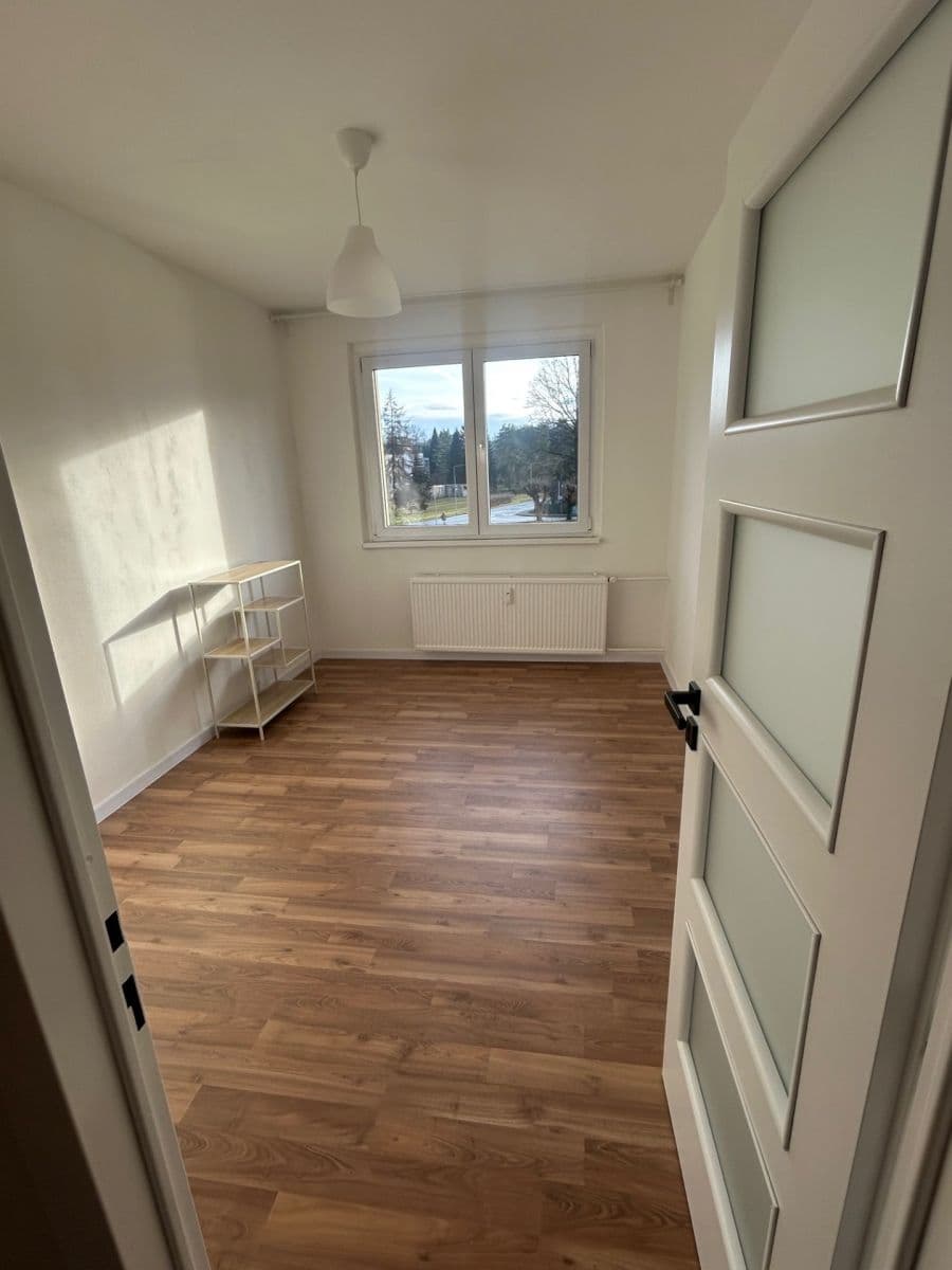 Pronájem bytu 2+1 58 m², Husova, Varnsdorf, Ústecký kraj Pronájem bytu 2+1 58 m², Husova, Varnsdorf, Ústecký kraj