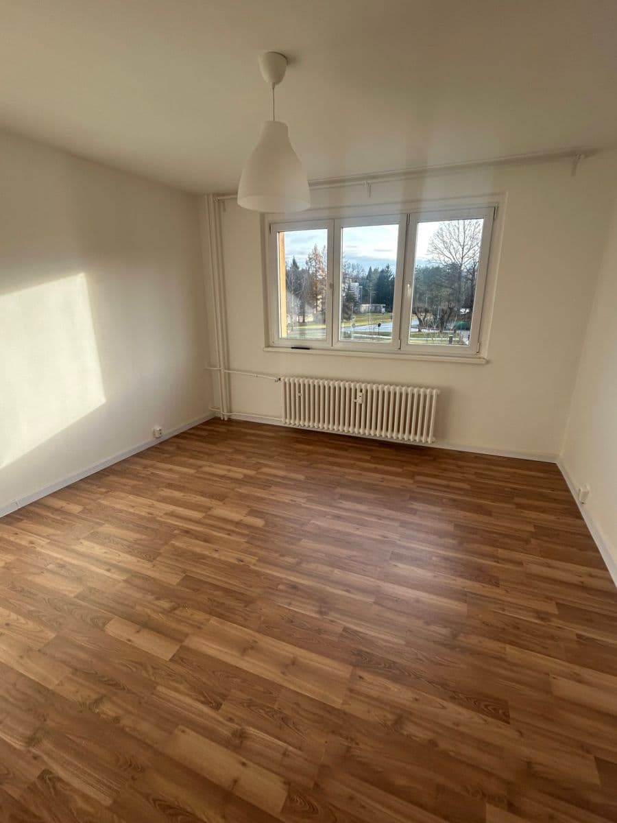 Pronájem bytu 2+1 58 m², Husova, Varnsdorf, Ústecký kraj Pronájem bytu 2+1 58 m², Husova, Varnsdorf, Ústecký kraj