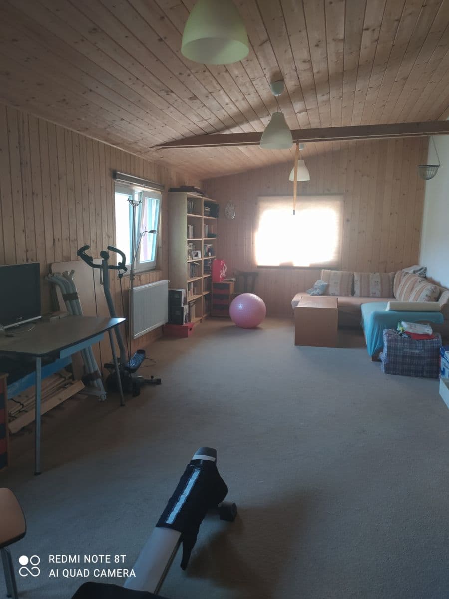 Prodej domu 210 m², pozemek 1.109 m², Ke Kocandě, Dolany, Středočeský kraj Prodej domu 210 m², pozemek 1.109 m², Ke Kocandě, Dolany, Středočeský kraj