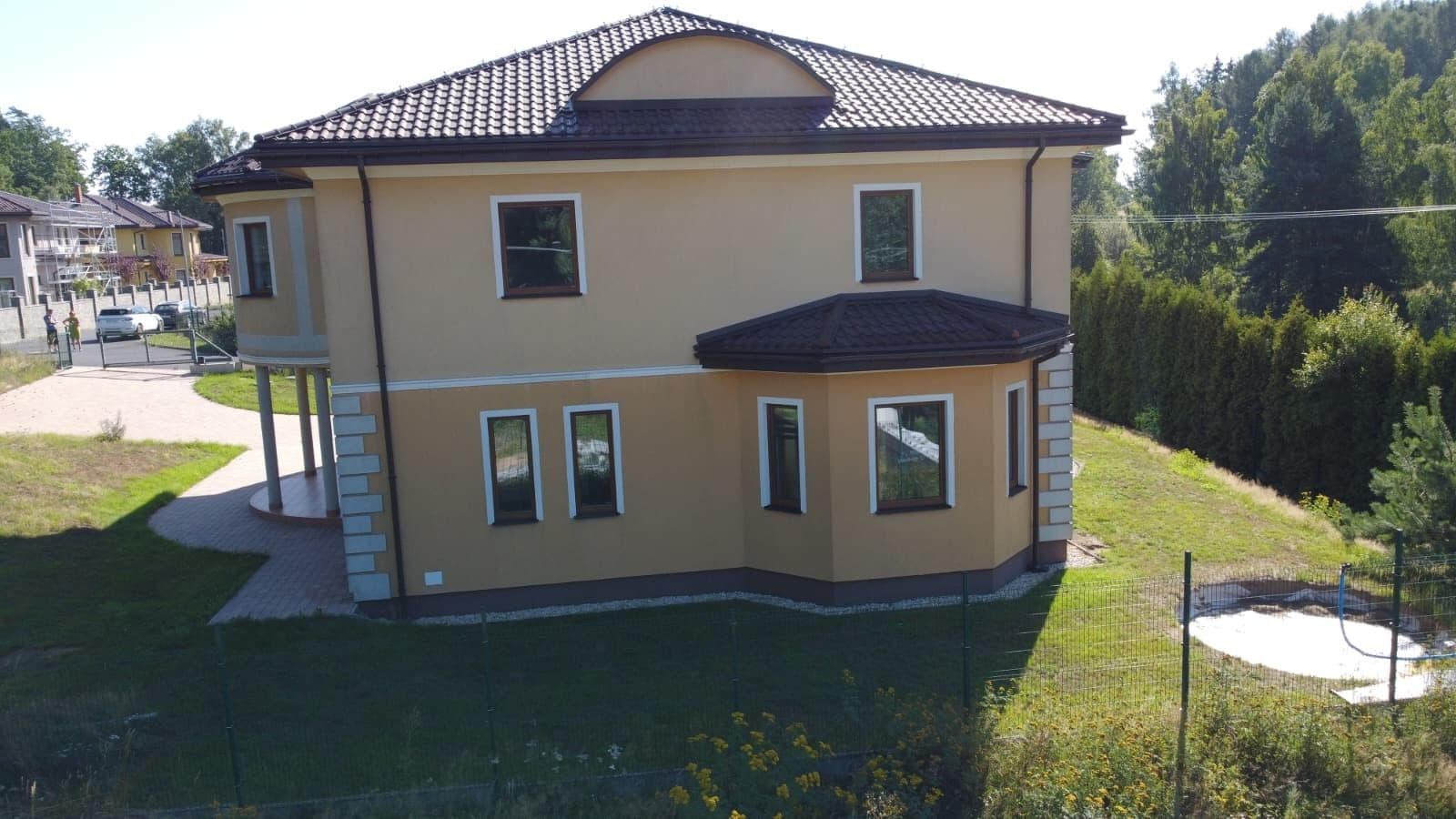 Prodej domu 347 m², pozemek 1.370 m², Nová Role, Karlovarský kraj Prodej domu 347 m², pozemek 1.370 m², Nová Role, Karlovarský kraj