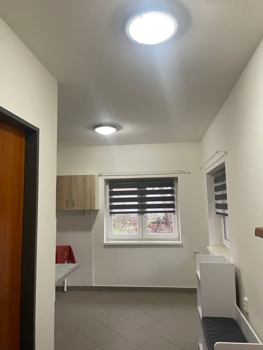 Pronájem bytu 1+1 50 m², tř. Čs. odboje, Chrást, Plzeňský kraj Pronájem bytu 1+1 50 m², tř. Čs. odboje, Chrást, Plzeňský kraj