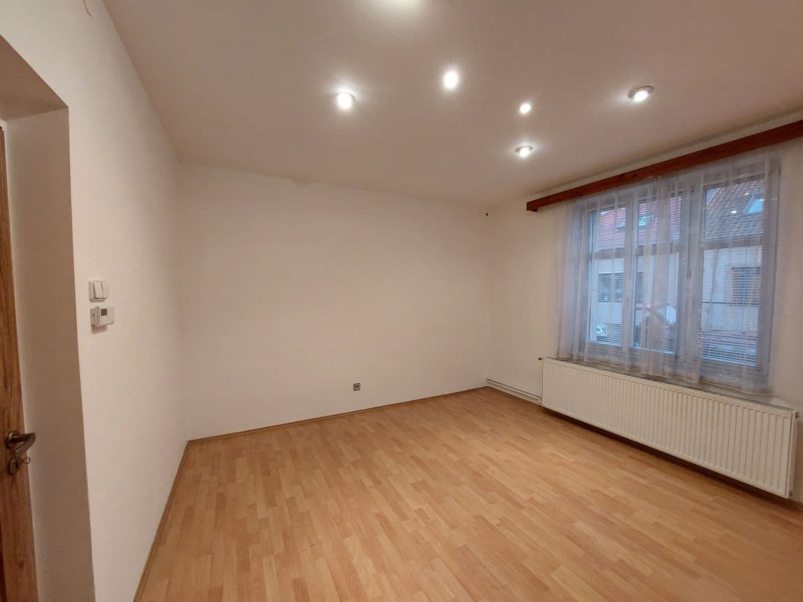 Pronájem domu 82 m², pozemek 282 m², Hálkova, Kolín, Středočeský kraj Pronájem domu 82 m², pozemek 282 m², Hálkova, Kolín, Středočeský kraj