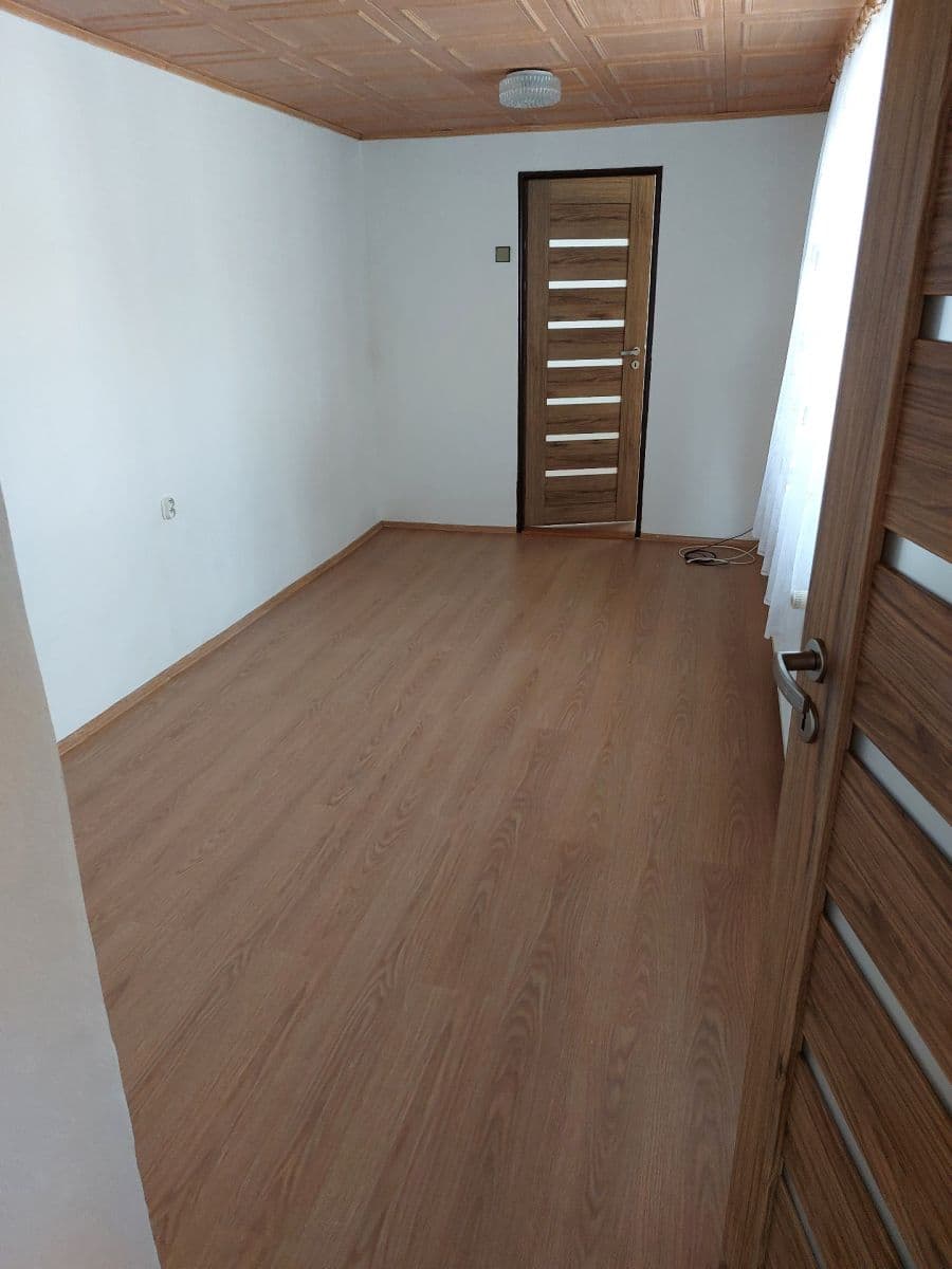 Pronájem domu 82 m², pozemek 282 m², Hálkova, Kolín, Středočeský kraj Pronájem domu 82 m², pozemek 282 m², Hálkova, Kolín, Středočeský kraj