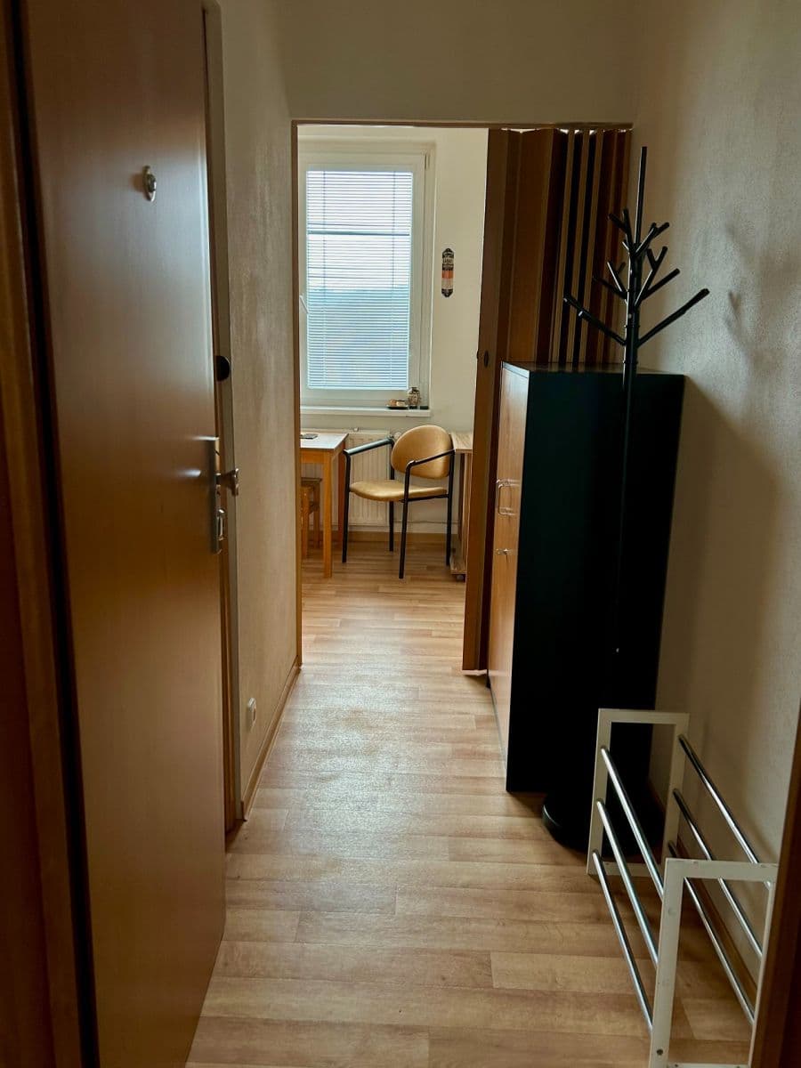 Pronájem bytu 1+1 32 m², Štouračova, Brno, Jihomoravský kraj Pronájem bytu 1+1 32 m², Štouračova, Brno, Jihomoravský kraj