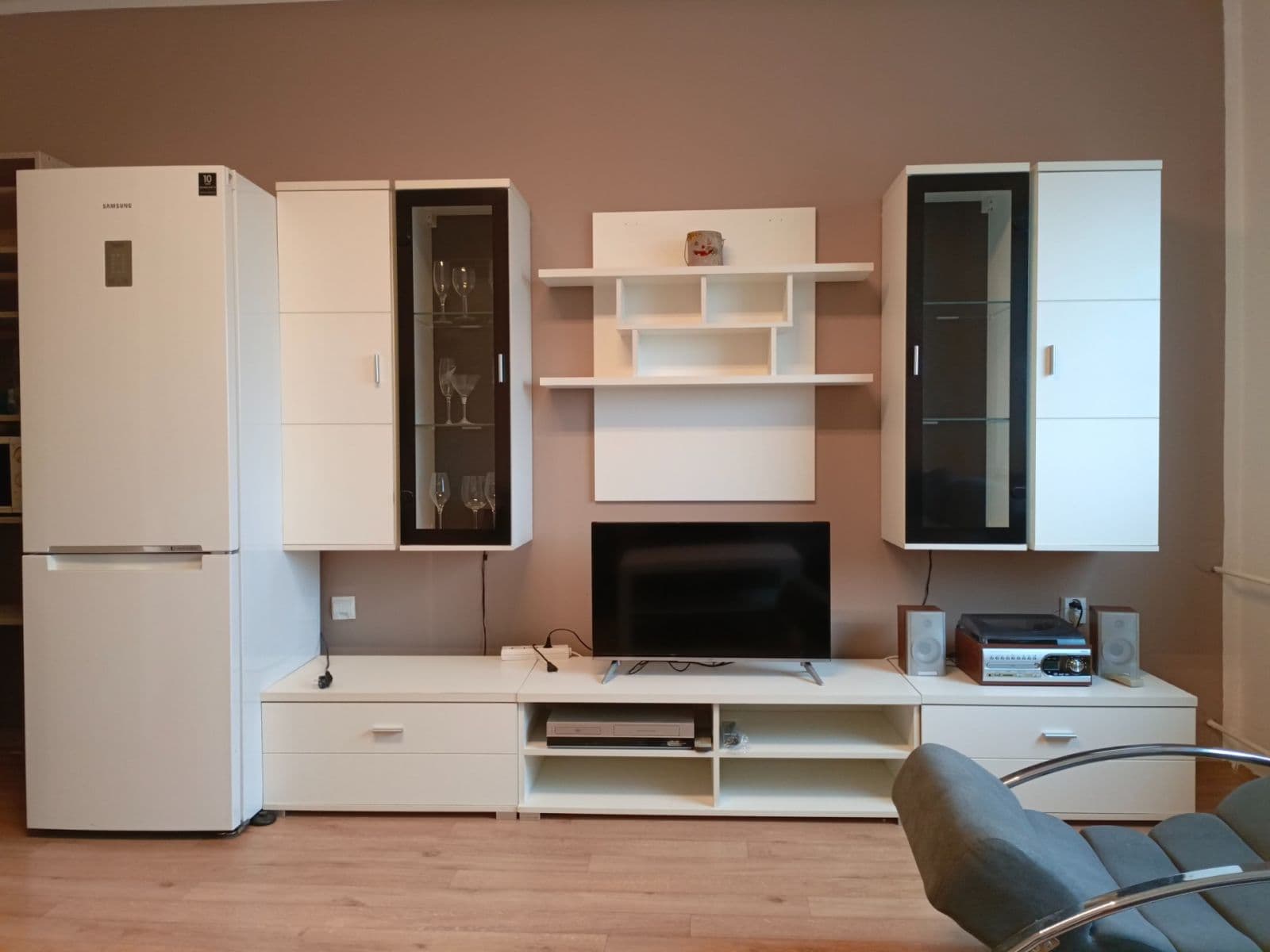 Pronájem bytu 2+kk 42 m², Na Kohoutě, Ústí nad Labem, Ústecký kraj Pronájem bytu 2+kk 42 m², Na Kohoutě, Ústí nad Labem, Ústecký kraj