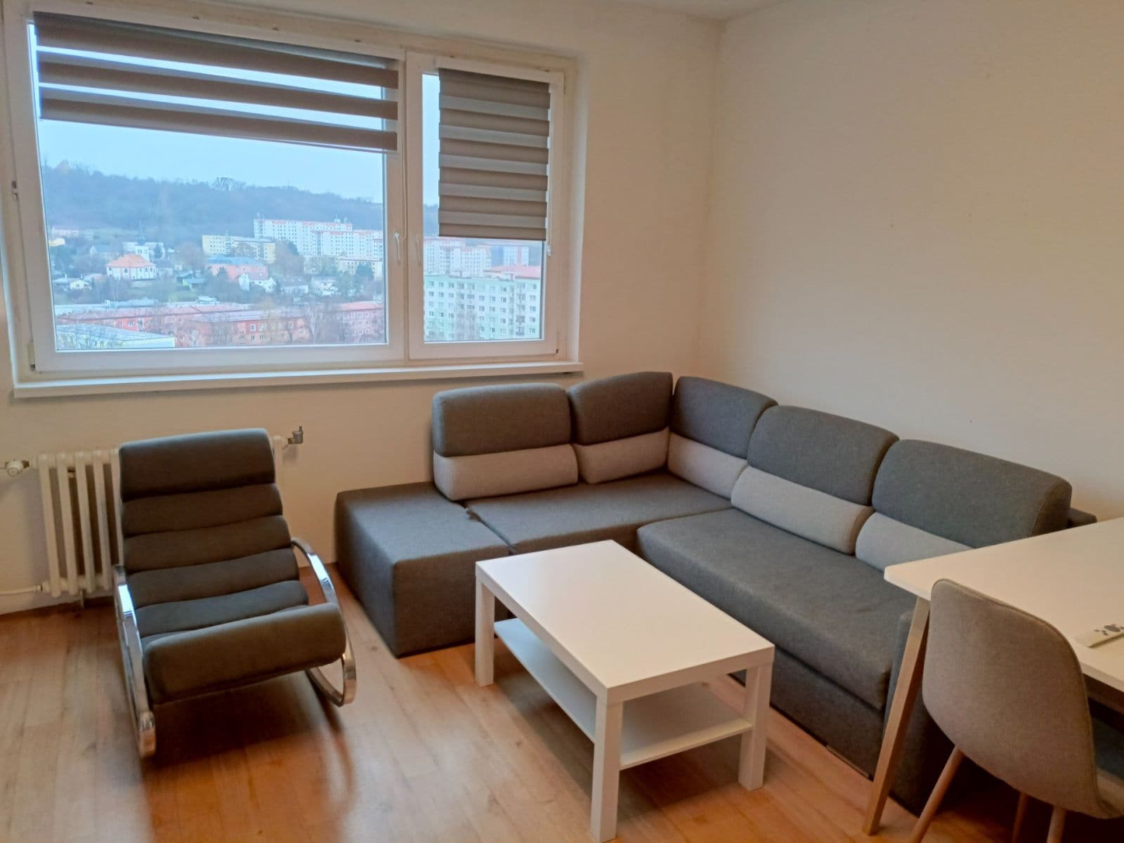 Pronájem bytu 2+kk 42 m², Na Kohoutě, Ústí nad Labem, Ústecký kraj Pronájem bytu 2+kk 42 m², Na Kohoutě, Ústí nad Labem, Ústecký kraj