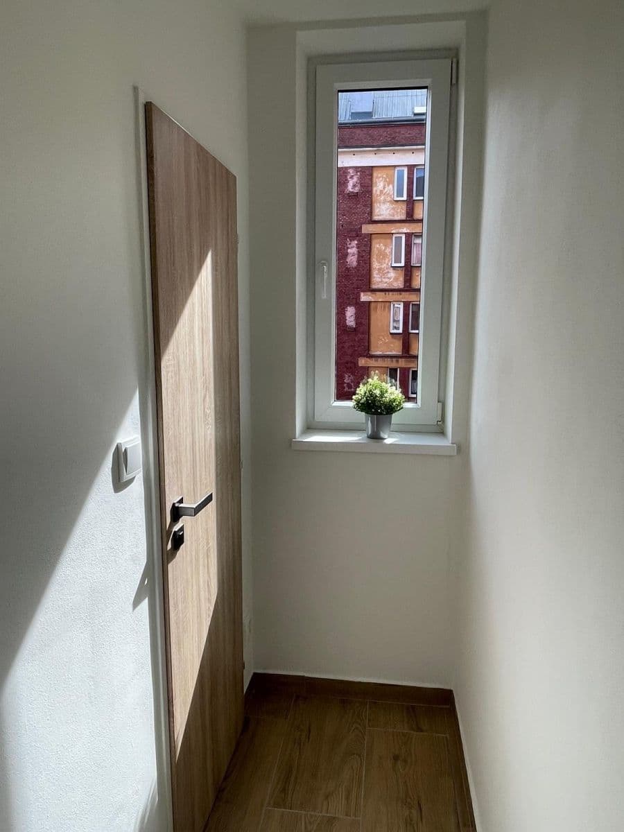 Pronájem bytu 2+kk 42 m², Na Fifejdách, Ostrava, Moravskoslezský kraj Pronájem bytu 2+kk 42 m², Na Fifejdách, Ostrava, Moravskoslezský kraj