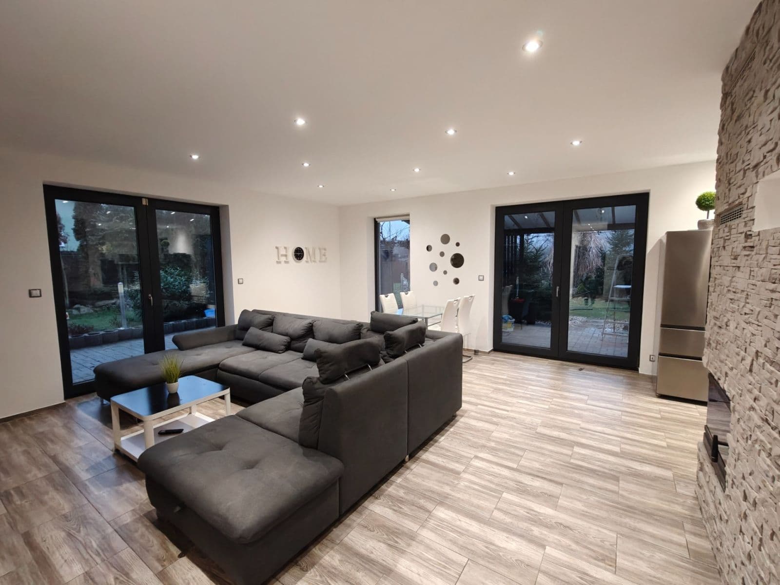 Prodej domu 101 m², pozemek 1.155 m², Štíhlice, Středočeský kraj Prodej domu 101 m², pozemek 1.155 m², Štíhlice, Středočeský kraj