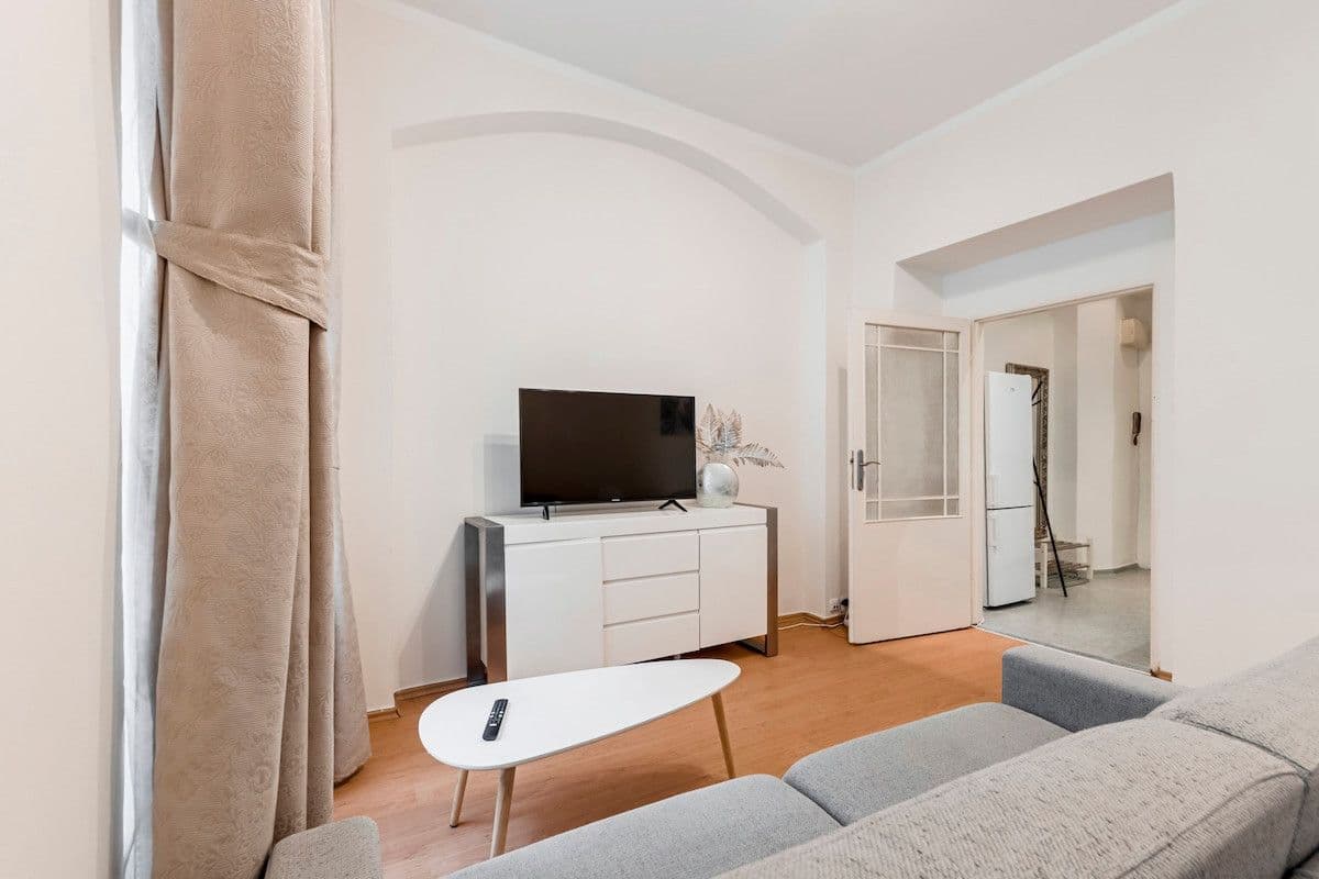Pronájem bytu 55 m², Ve šmečkach, Praha, Praha Pronájem bytu 55 m², Ve šmečkach, Praha, Praha