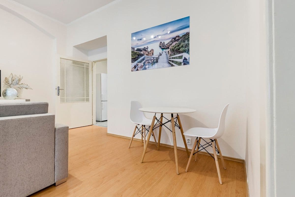Pronájem bytu 55 m², Ve šmečkach, Praha, Praha Pronájem bytu 55 m², Ve šmečkach, Praha, Praha
