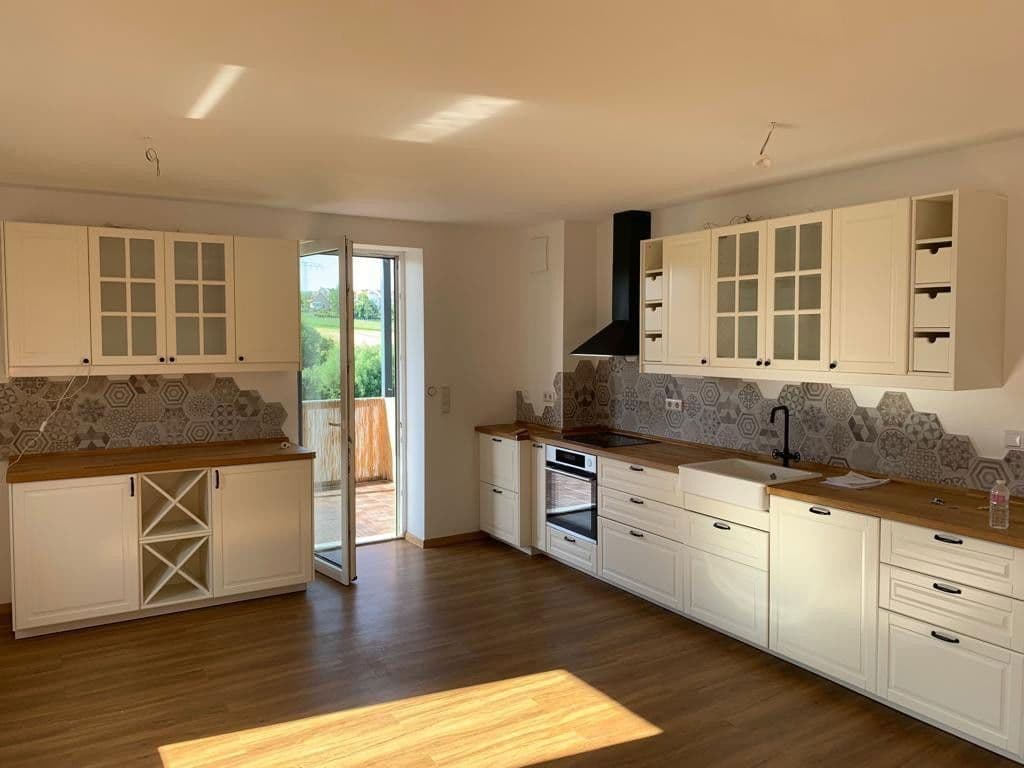 Pronájem bytu 4+1 118 m², Boderitzer Straße 72, Dresden, Sasko Pronájem bytu 4+1 118 m², Boderitzer Straße 72, Dresden, Sasko