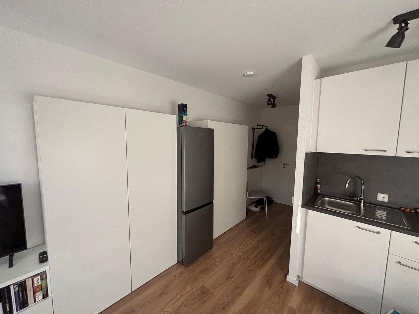 Pronájem bytu 1+1 24 m², Weilerstraße 56, Schwäbisch Gmünd, Bádensko-Württembersko Pronájem bytu 1+1 24 m², Weilerstraße 56, Schwäbisch Gmünd, Bádensko-Württembersko