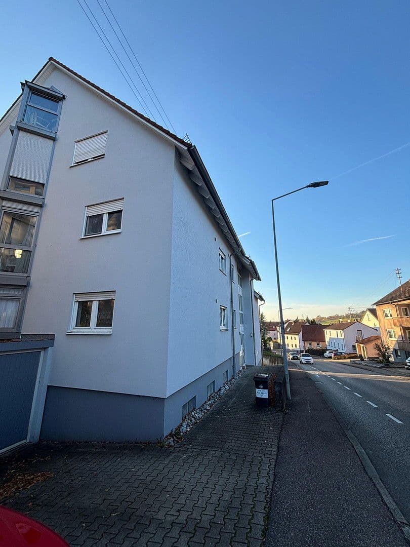 Pronájem bytu 1+1 24 m², Weilerstraße 56, Schwäbisch Gmünd, Bádensko-Württembersko Pronájem bytu 1+1 24 m², Weilerstraße 56, Schwäbisch Gmünd, Bádensko-Württembersko