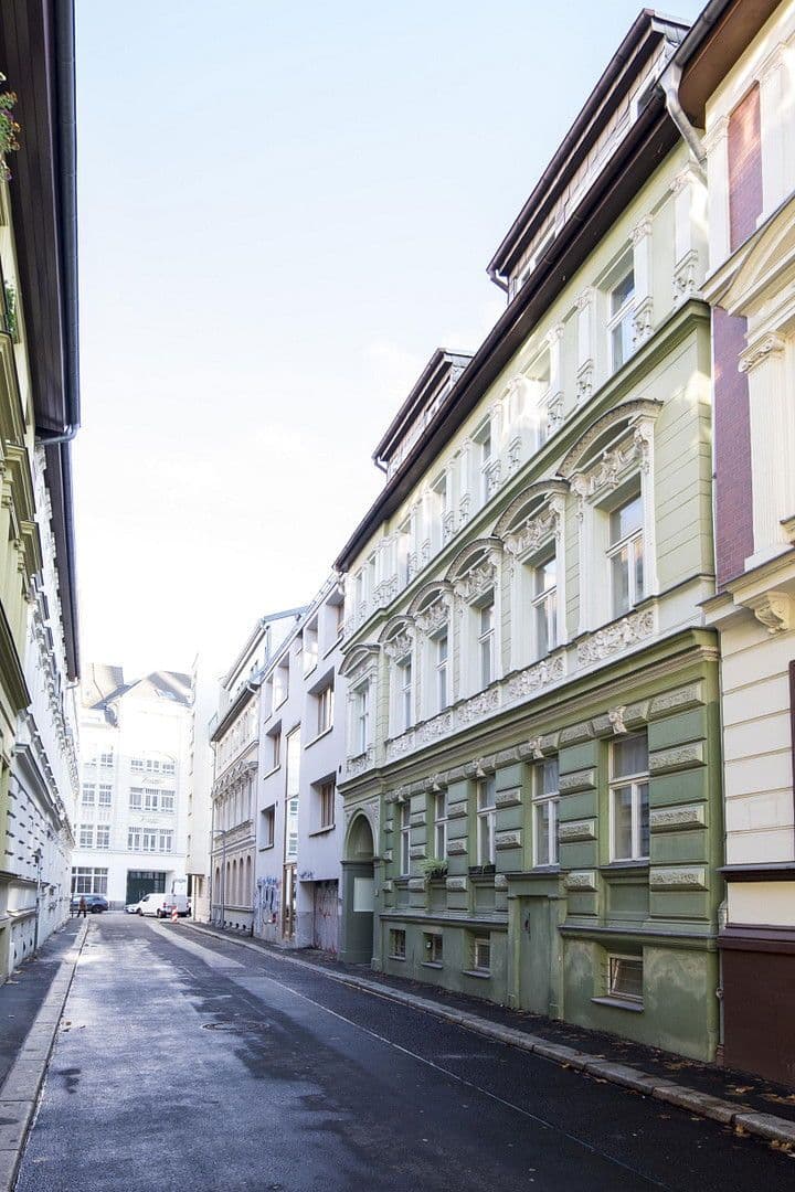 Prodej bytu 2+1 41 m², Ohmstr. 5, Berlin, Berlín Prodej bytu 2+1 41 m², Ohmstr. 5, Berlin, Berlín