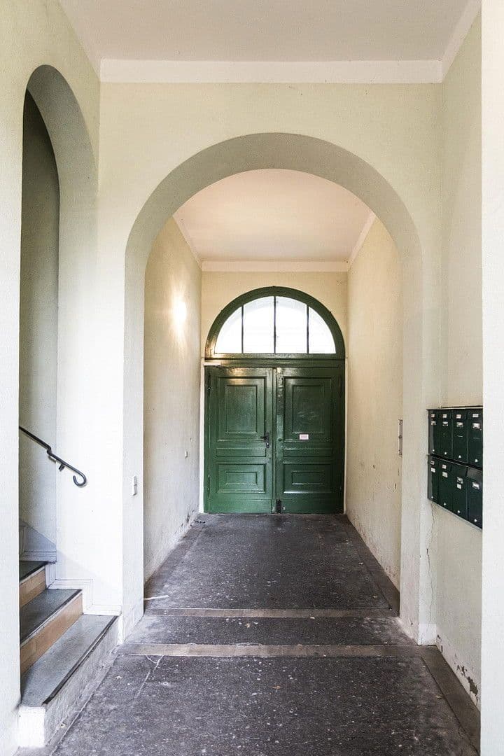 Prodej bytu 2+1 41 m², Ohmstr. 5, Berlin, Berlín Prodej bytu 2+1 41 m², Ohmstr. 5, Berlin, Berlín