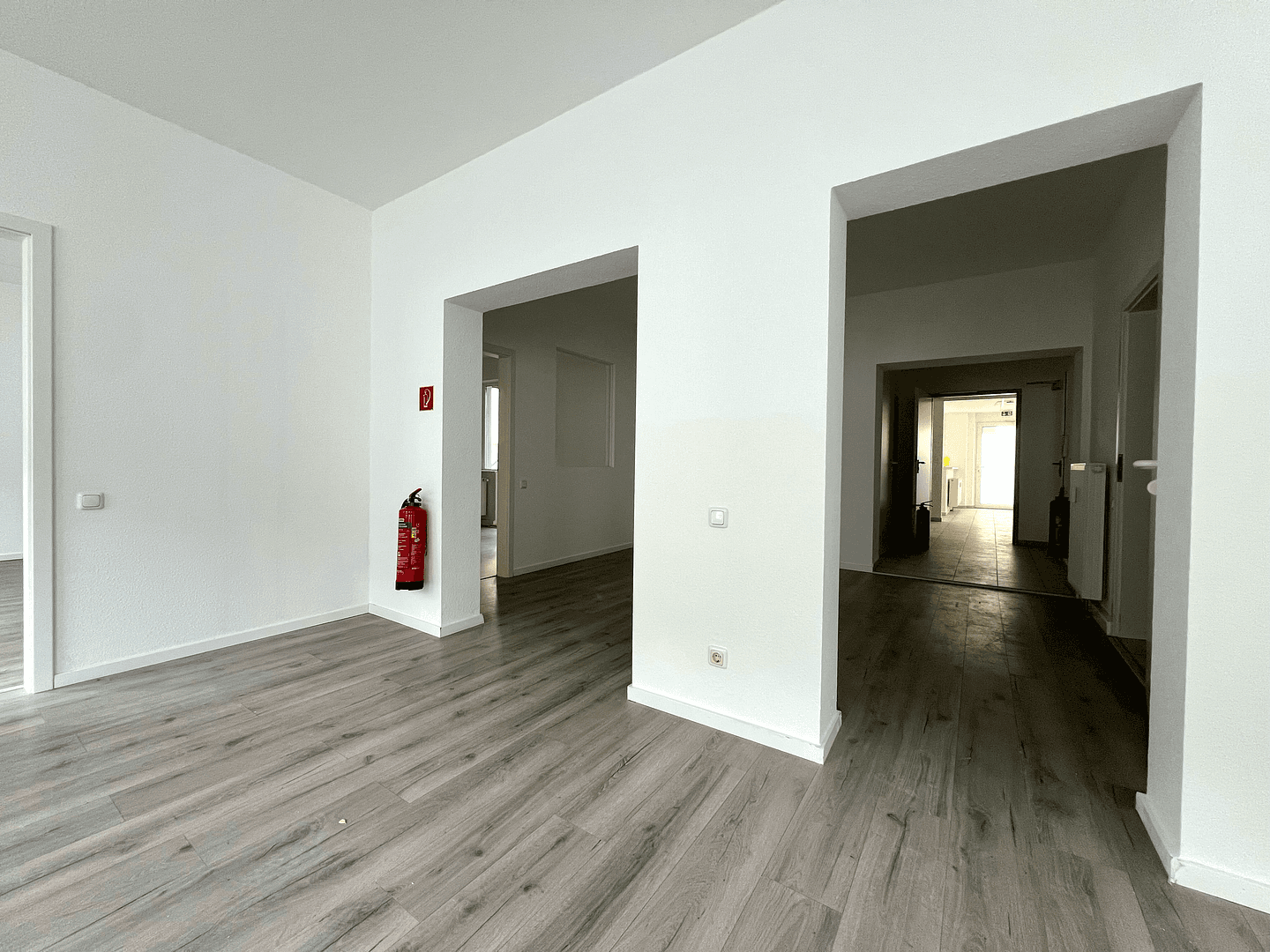 Pronájem kanceláře 1.008 m², Luisenstraße 28, Wuppertal - Elberfeld-West, Severní Porýní-Vestfálsko Pronájem kanceláře 1.008 m², Luisenstraße 28, Wuppertal - Elberfeld-West, Severní Porýní-Vestfálsko