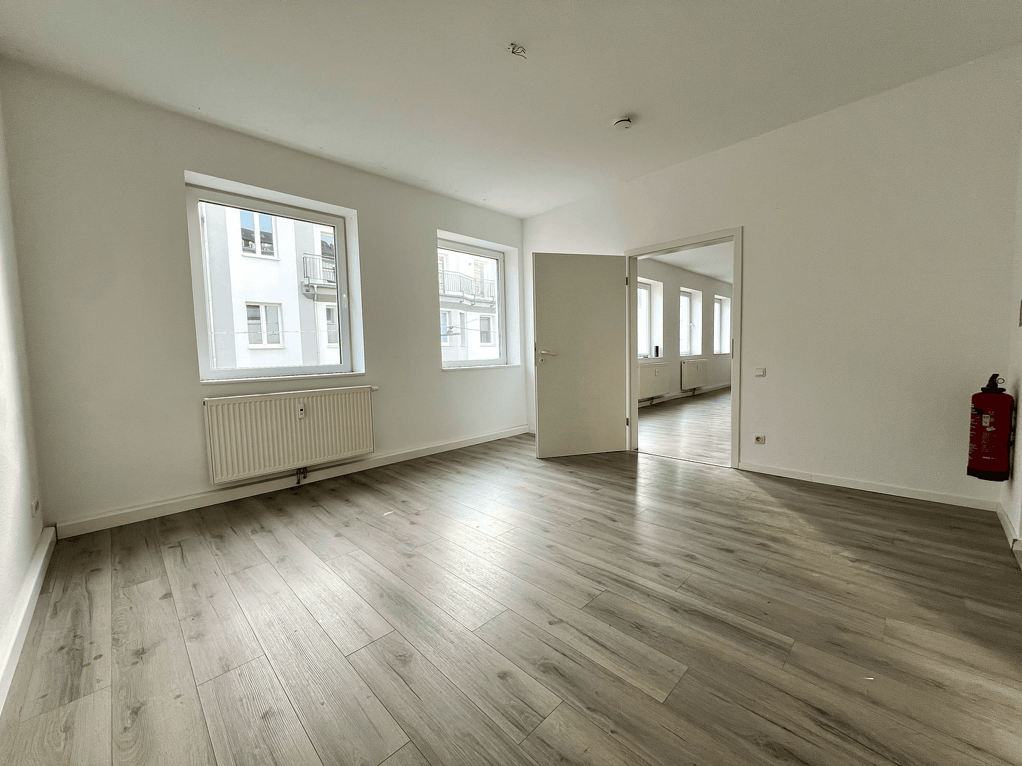 Pronájem kanceláře 1.008 m², Luisenstraße 28, Wuppertal - Elberfeld-West, Severní Porýní-Vestfálsko Pronájem kanceláře 1.008 m², Luisenstraße 28, Wuppertal - Elberfeld-West, Severní Porýní-Vestfálsko