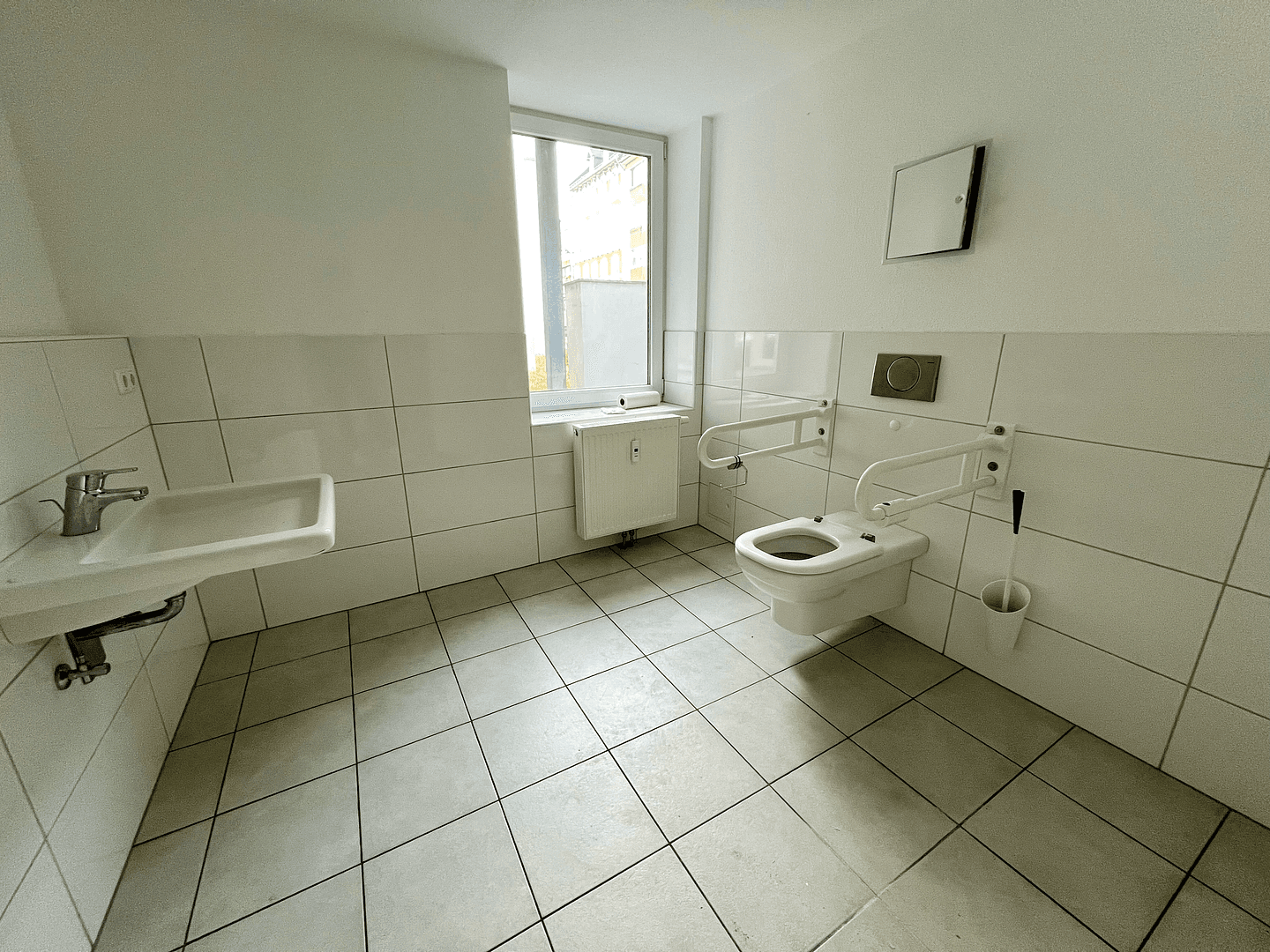 Pronájem kanceláře 1.008 m², Luisenstraße 28, Wuppertal - Elberfeld-West, Severní Porýní-Vestfálsko Pronájem kanceláře 1.008 m², Luisenstraße 28, Wuppertal - Elberfeld-West, Severní Porýní-Vestfálsko