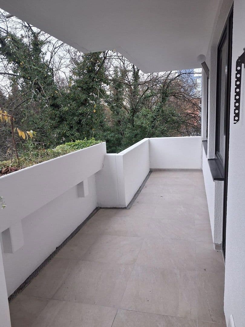 Pronájem bytu 3+1 95 m², Berg-am-Laim-Str. 60a, München, Bavorsko Pronájem bytu 3+1 95 m², Berg-am-Laim-Str. 60a, München, Bavorsko