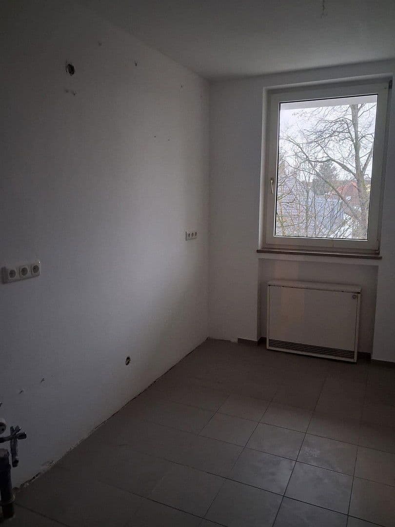 Pronájem bytu 3+1 95 m², Berg-am-Laim-Str. 60a, München, Bavorsko Pronájem bytu 3+1 95 m², Berg-am-Laim-Str. 60a, München, Bavorsko
