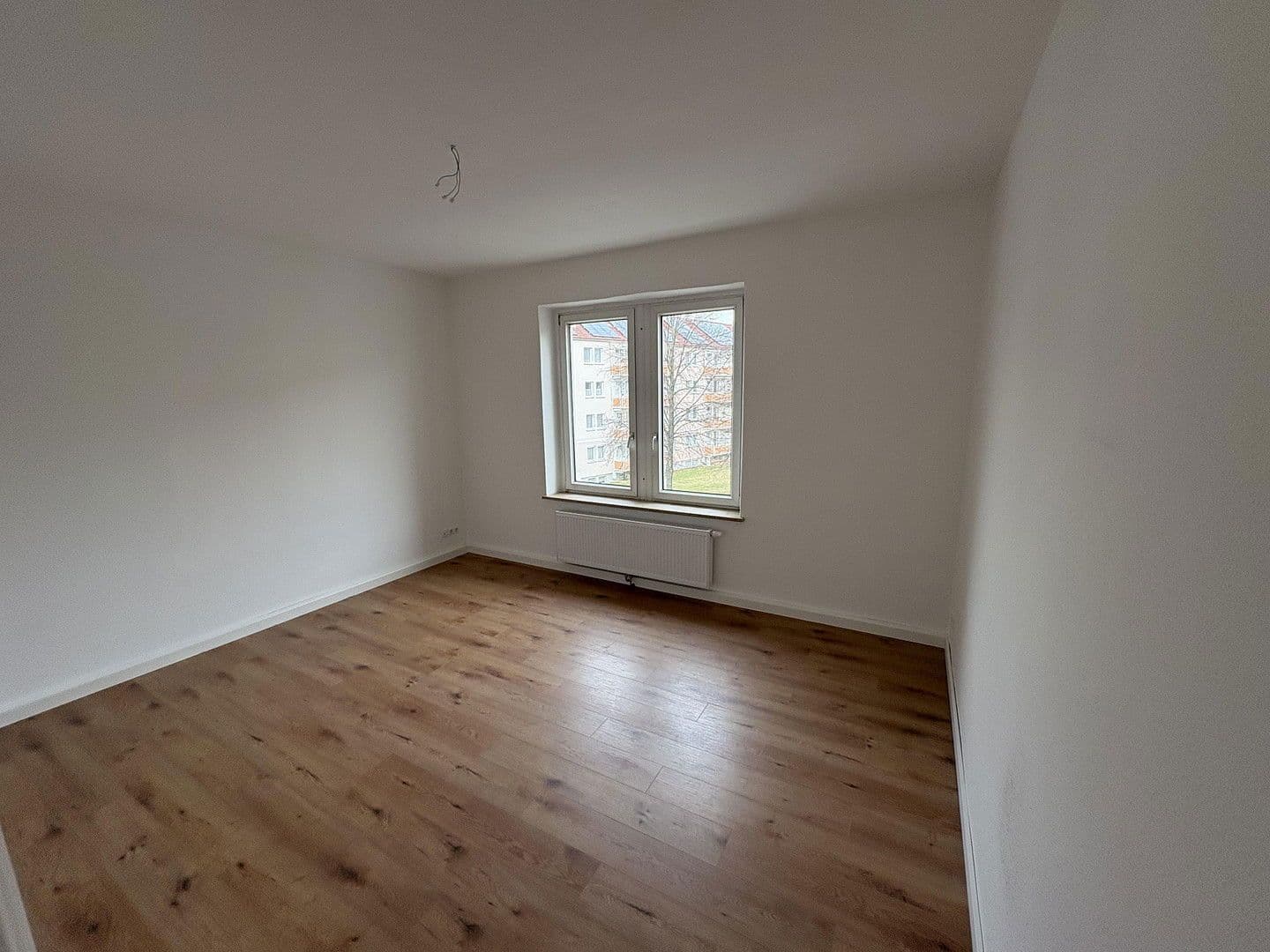 Pronájem bytu 3+1 83 m², Clara-Zetkin-Str. 18, Žitava, Sasko Pronájem bytu 3+1 83 m², Clara-Zetkin-Str. 18, Žitava, Sasko