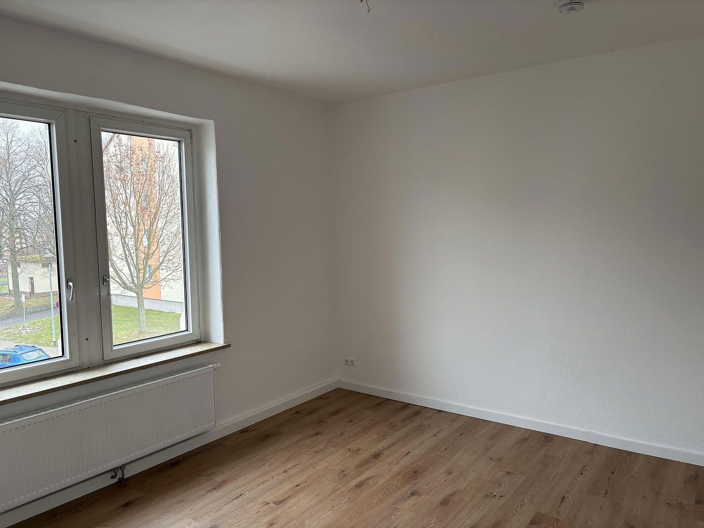 Pronájem bytu 3+1 83 m², Clara-Zetkin-Str. 18, Žitava, Sasko Pronájem bytu 3+1 83 m², Clara-Zetkin-Str. 18, Žitava, Sasko