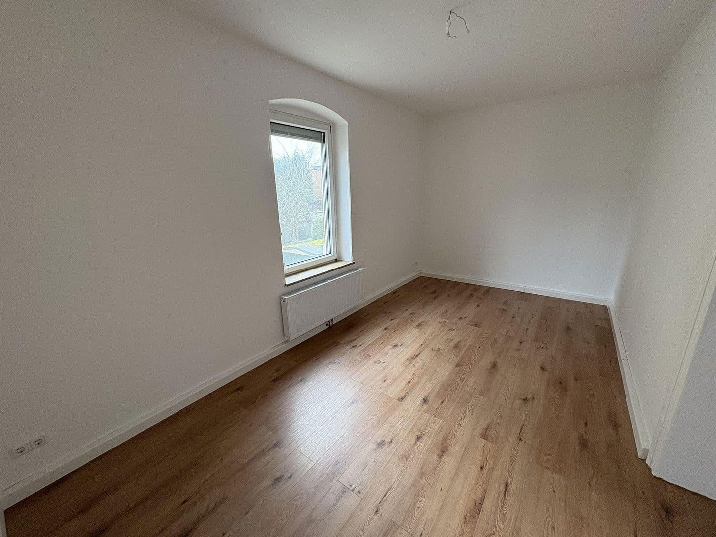 Pronájem bytu 3+1 83 m², Clara-Zetkin-Str. 18, Žitava, Sasko Pronájem bytu 3+1 83 m², Clara-Zetkin-Str. 18, Žitava, Sasko