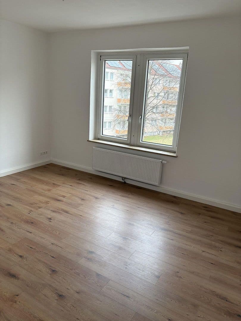 Pronájem bytu 3+1 83 m², Clara-Zetkin-Str. 18, Žitava, Sasko Pronájem bytu 3+1 83 m², Clara-Zetkin-Str. 18, Žitava, Sasko