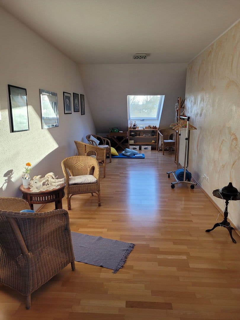 Prodej domu 136 m², pozemek 211 m², Dietentalstraße 29, Villingen-Schwenningen, Bádensko-Württembersko Prodej domu 136 m², pozemek 211 m², Dietentalstraße 29, Villingen-Schwenningen, Bádensko-Württembersko