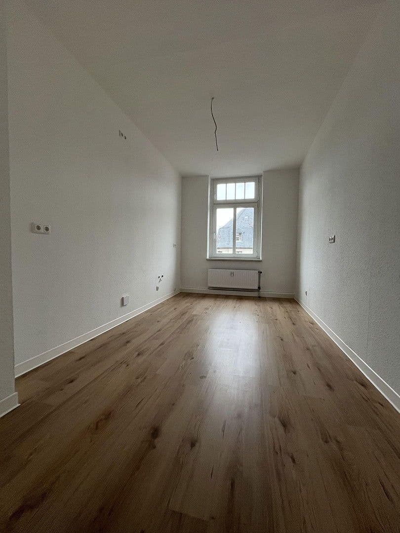 Pronájem bytu 4+1 133 m², Lassallestraße 9, Cvikov, Sasko Pronájem bytu 4+1 133 m², Lassallestraße 9, Cvikov, Sasko