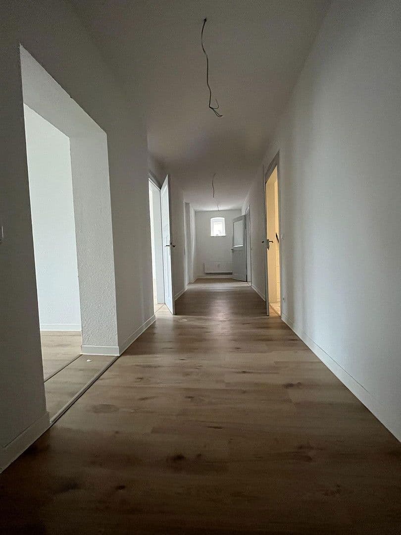 Pronájem bytu 4+1 133 m², Lassallestraße 9, Cvikov, Sasko Pronájem bytu 4+1 133 m², Lassallestraße 9, Cvikov, Sasko