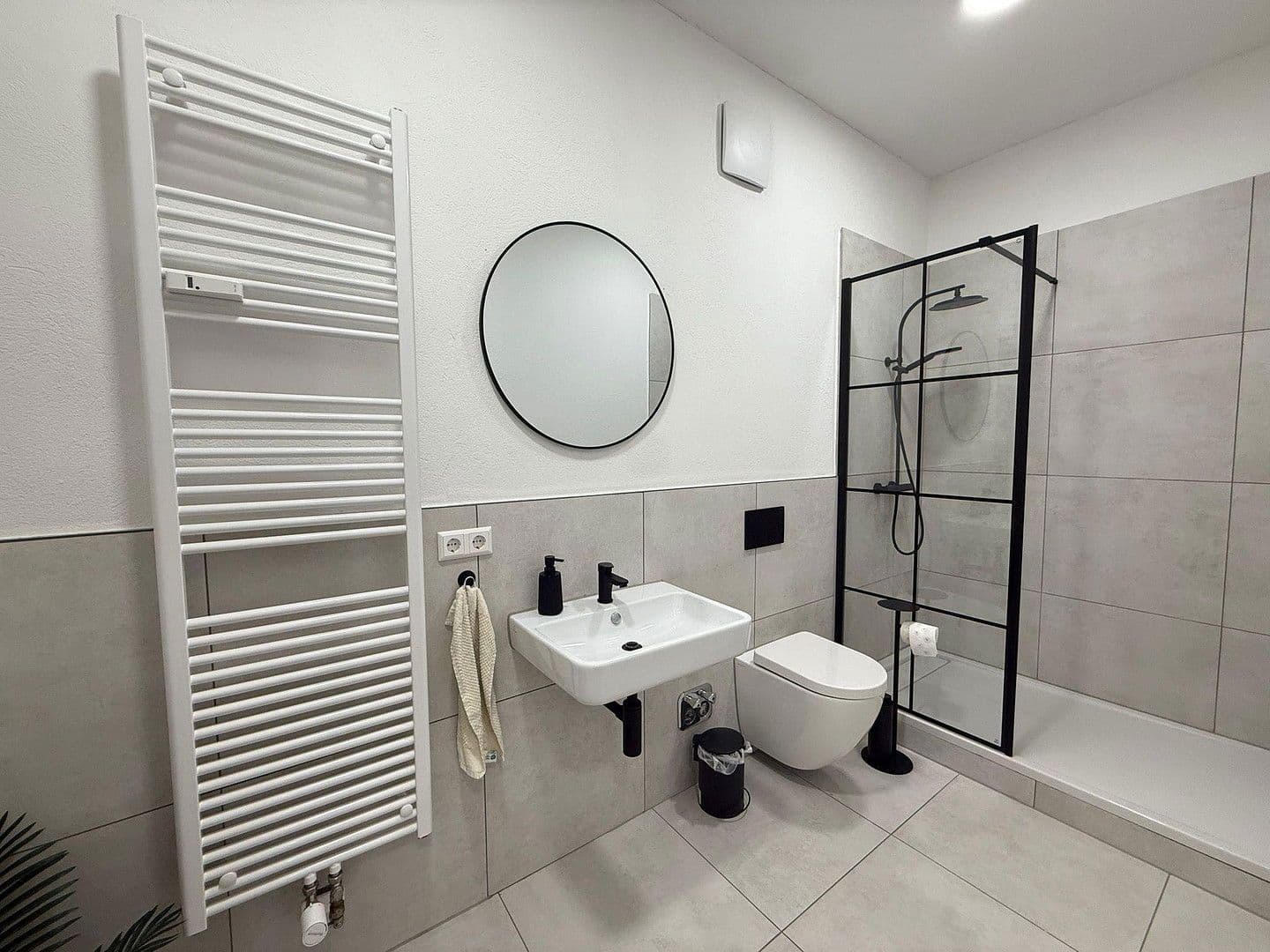 Pronájem bytu 3+1 73 m², Innsbrucker Straße 32, Heilbronn, Bádensko-Württembersko Pronájem bytu 3+1 73 m², Innsbrucker Straße 32, Heilbronn, Bádensko-Württembersko