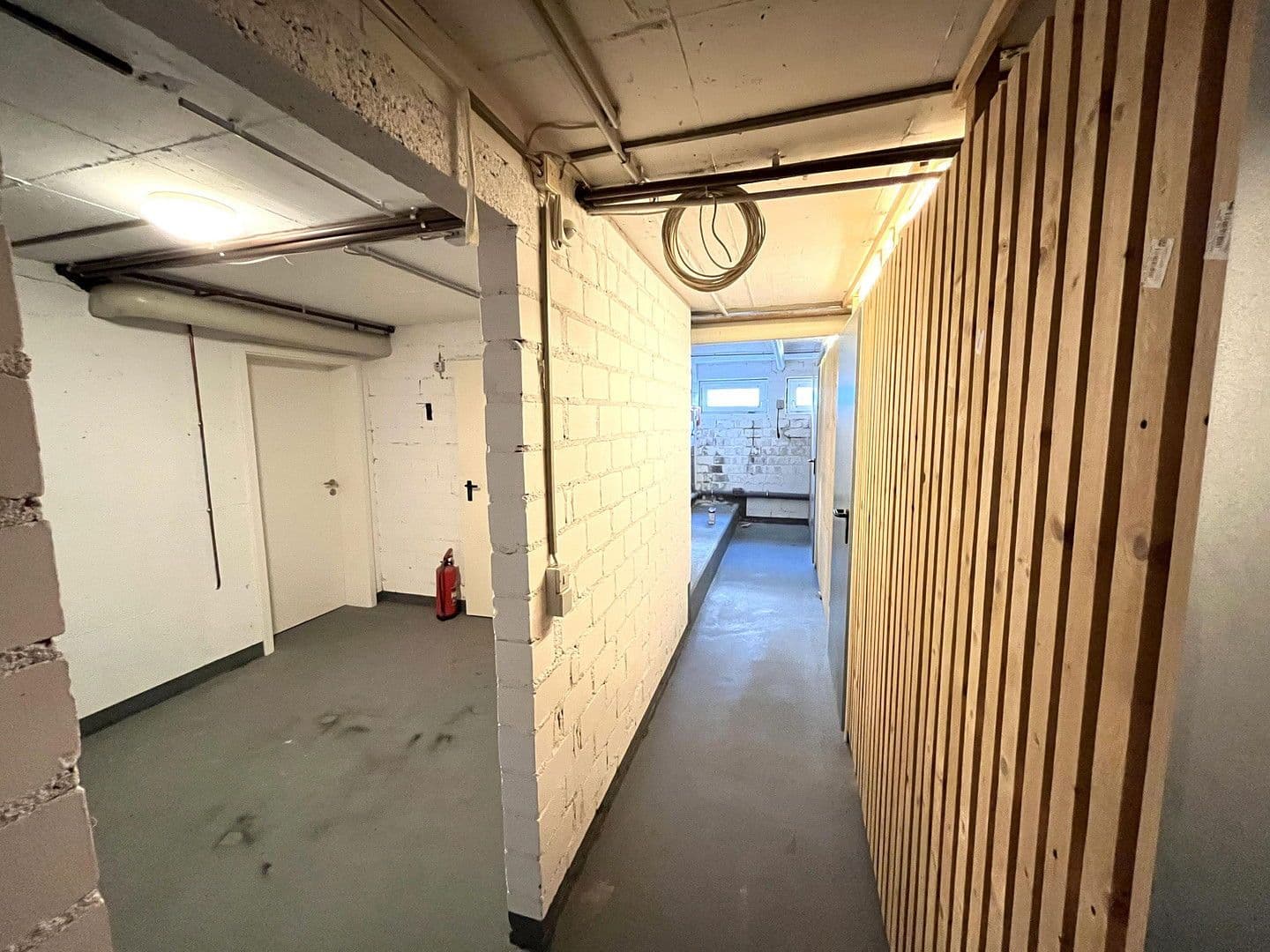 Prodej domu 375 m², pozemek 310 m², Godesberger Straße 9, Königswinter, Severní Porýní-Vestfálsko Prodej domu 375 m², pozemek 310 m², Godesberger Straße 9, Königswinter, Severní Porýní-Vestfálsko