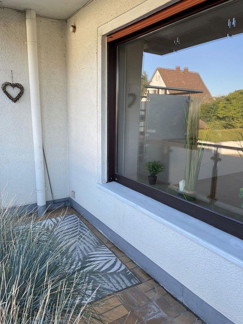 Pronájem bytu 3+1 74 m², Waldecker Straße 33, Bad Pyrmont, Dolní Sasko Pronájem bytu 3+1 74 m², Waldecker Straße 33, Bad Pyrmont, Dolní Sasko