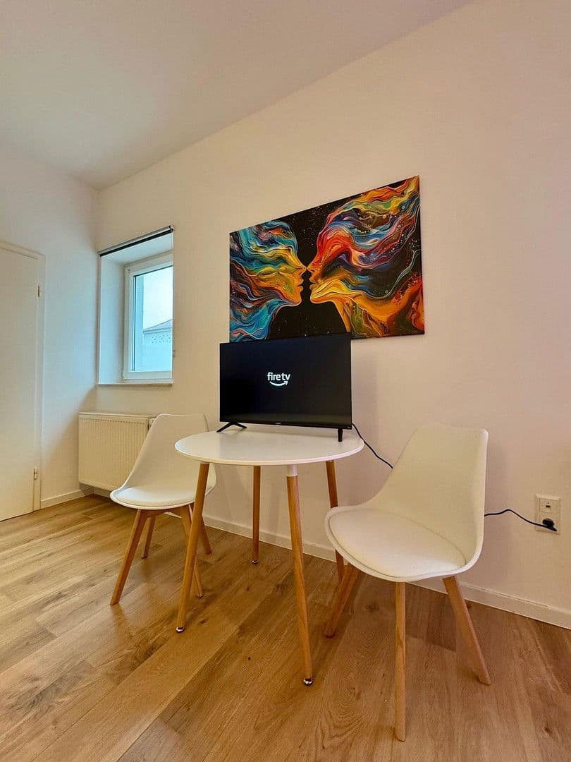 Pronájem bytu 1+1 35 m², Durlach, Bádensko-Württembersko Pronájem bytu 1+1 35 m², Durlach, Bádensko-Württembersko