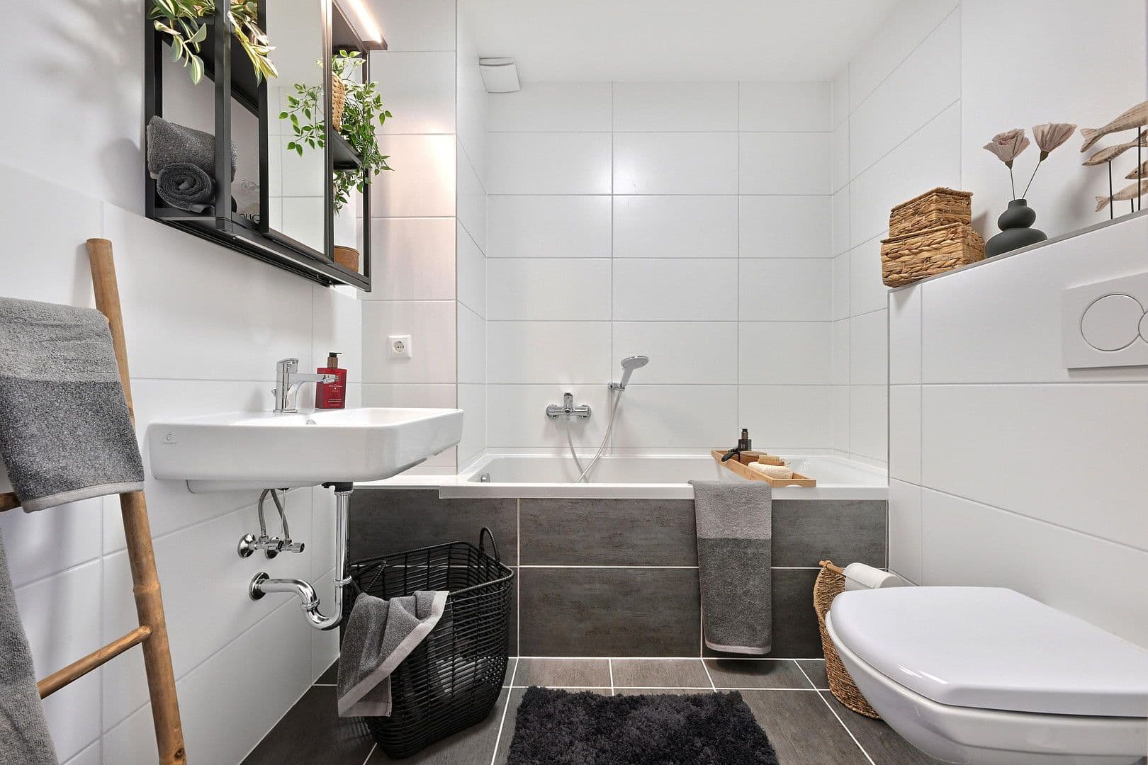 Prodej domu 117 m², pozemek 180 m², Bremen, Bremen Prodej domu 117 m², pozemek 180 m², Bremen, Bremen